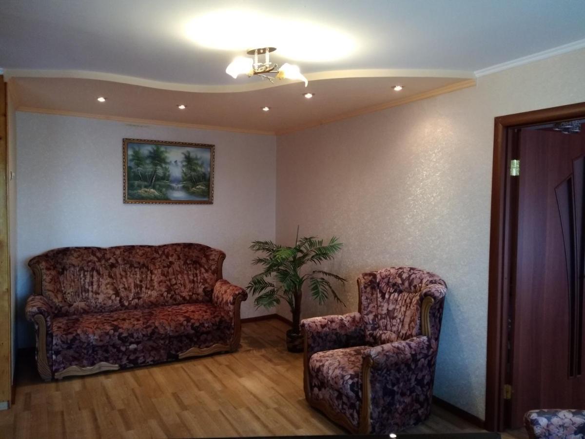 Apartment - Gorkogo Street Grodno Buitenkant foto